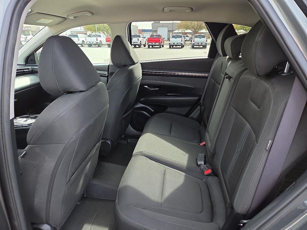 used 2024 Hyundai TUCSON Hybrid car, priced at $29,995