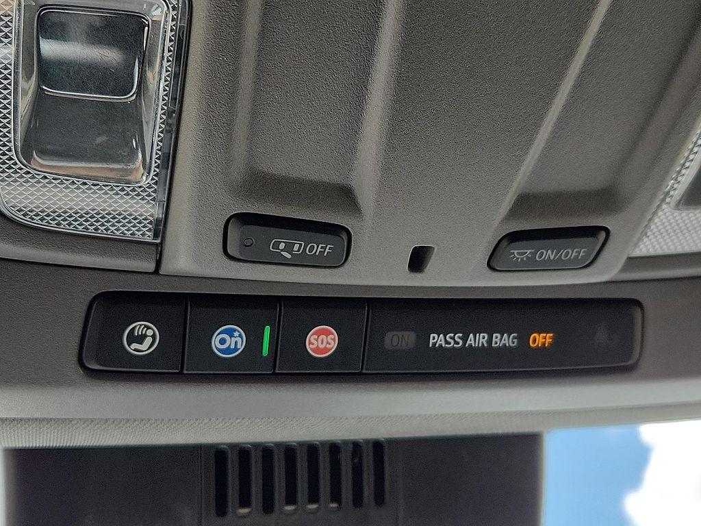 used 2023 GMC Sierra 1500 car, priced at $39,990