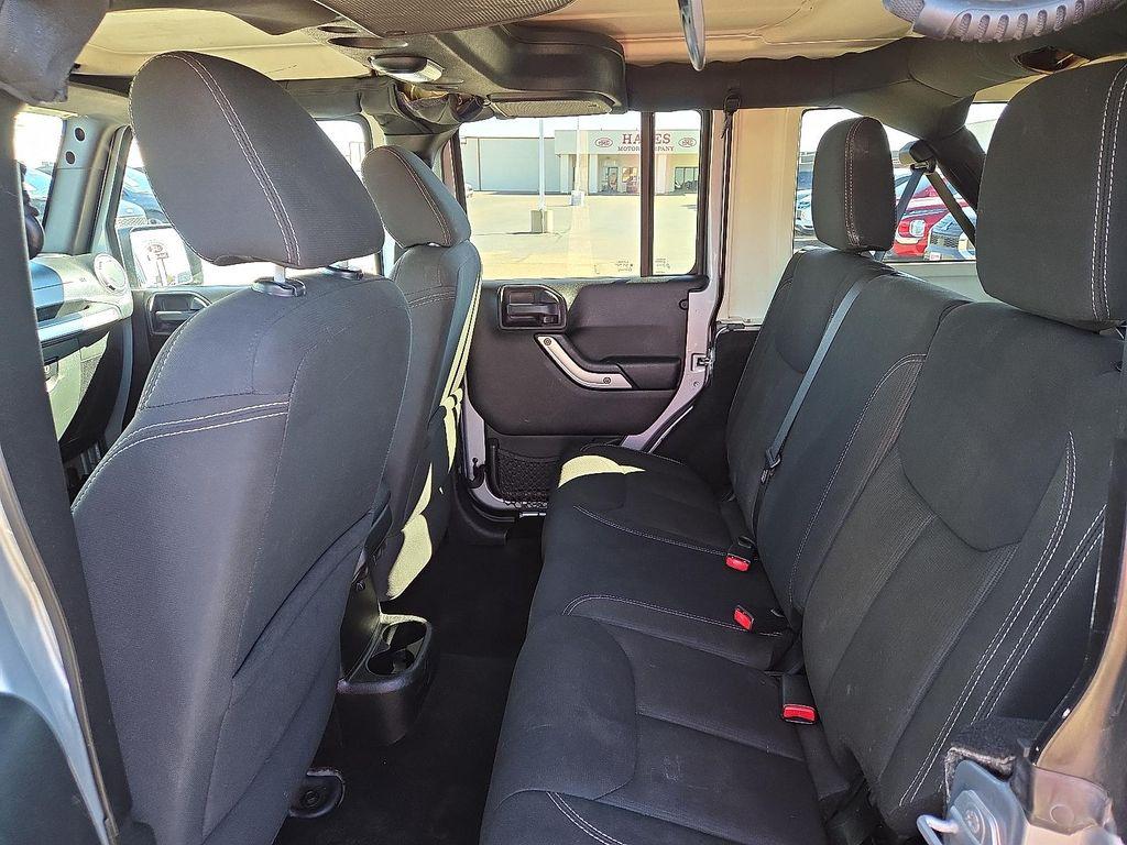 used 2015 Jeep Wrangler Unlimited car, priced at $19,995