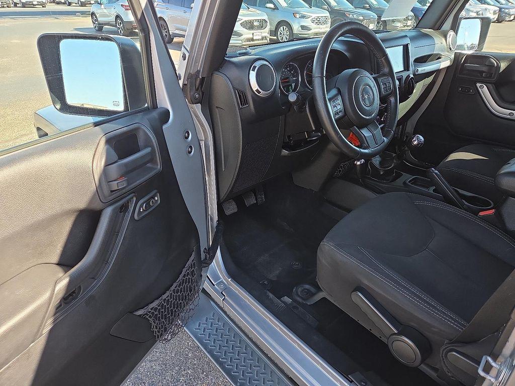 used 2015 Jeep Wrangler Unlimited car, priced at $19,995
