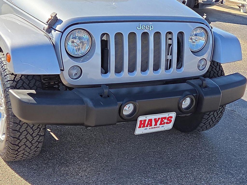 used 2015 Jeep Wrangler Unlimited car, priced at $19,995