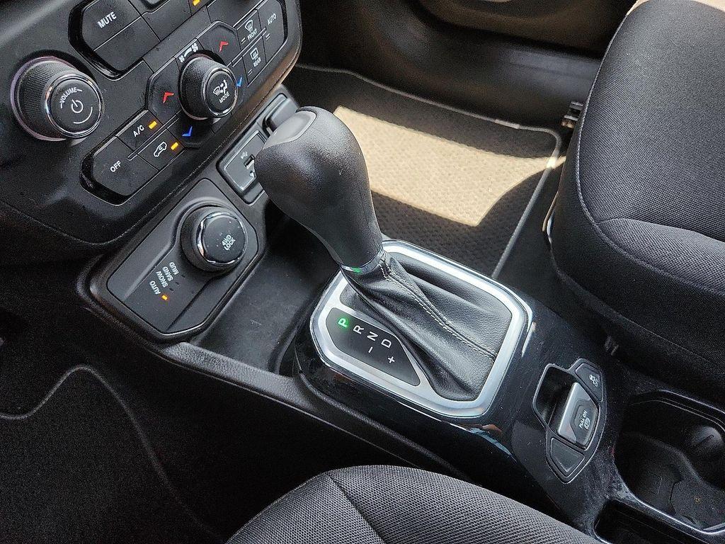 used 2021 Jeep Renegade car, priced at $22,990