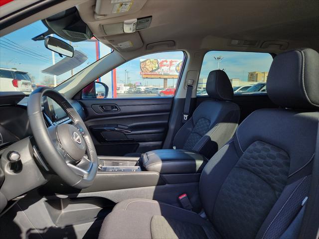 used 2024 Nissan Pathfinder car, priced at $32,590