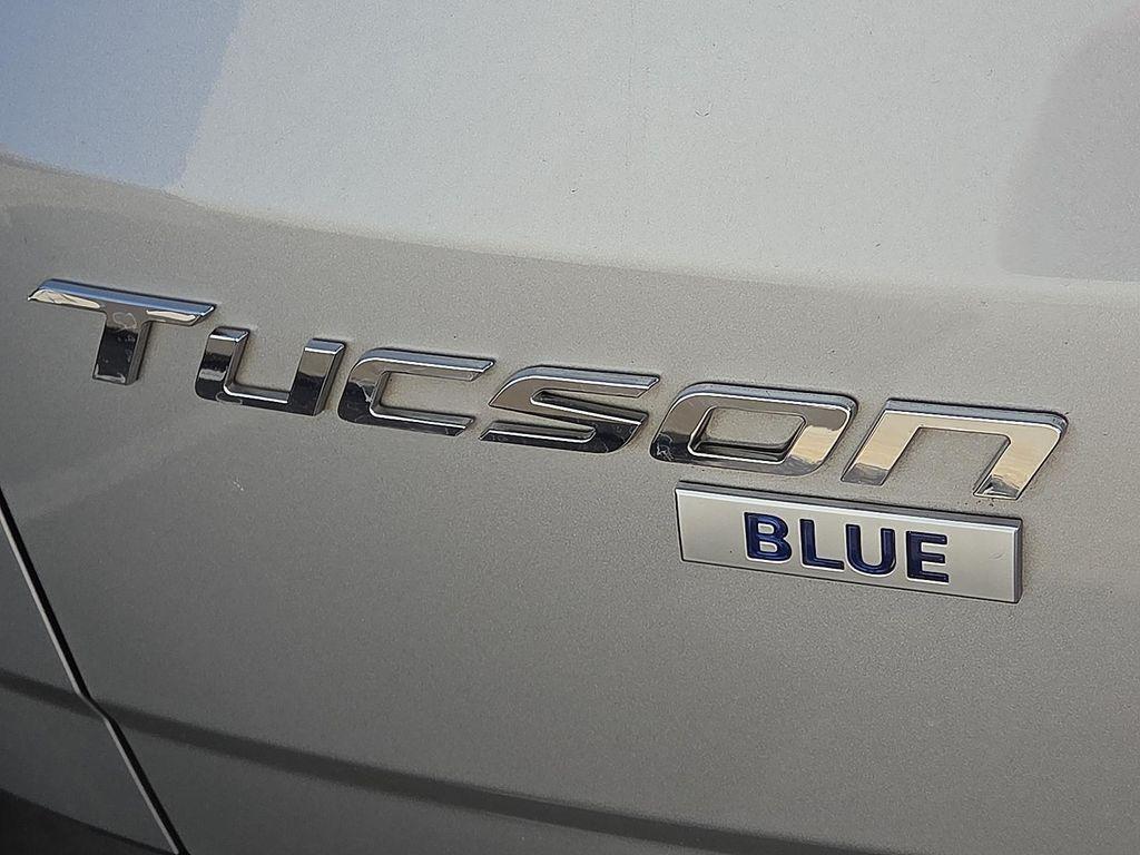 used 2024 Hyundai TUCSON Hybrid car, priced at $29,995