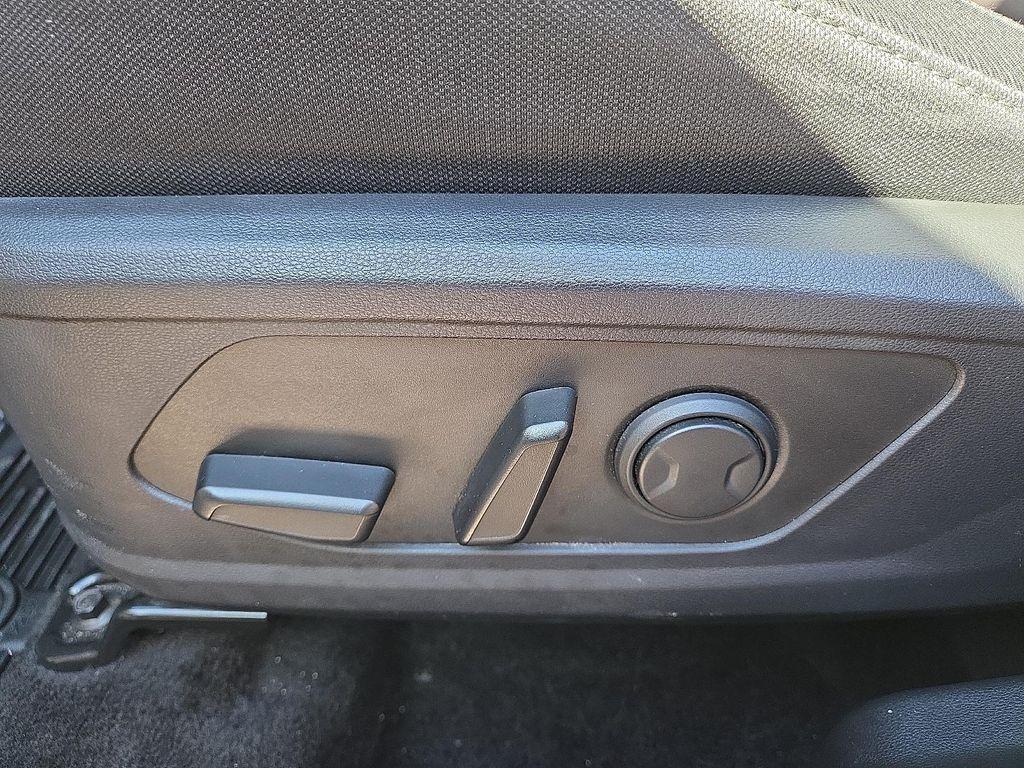 used 2024 Hyundai TUCSON Hybrid car, priced at $29,995