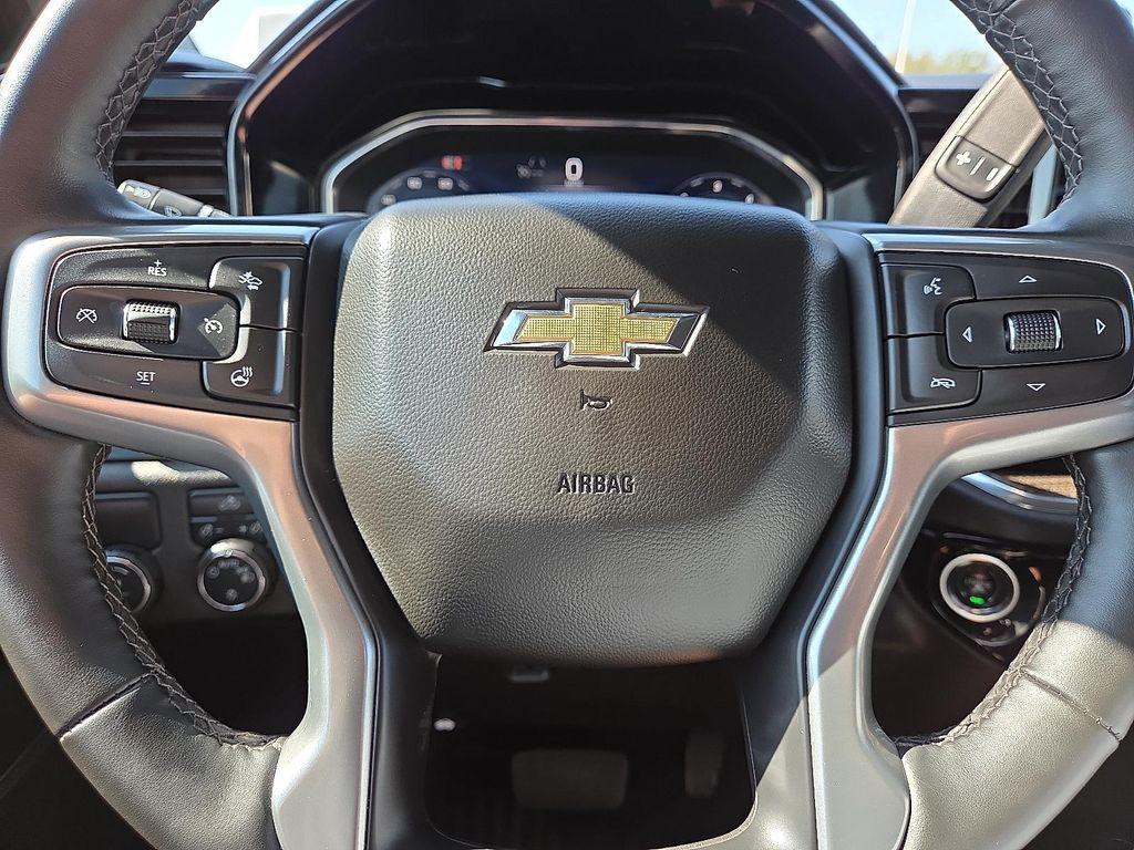 used 2025 Chevrolet Silverado 1500 car, priced at $39,995