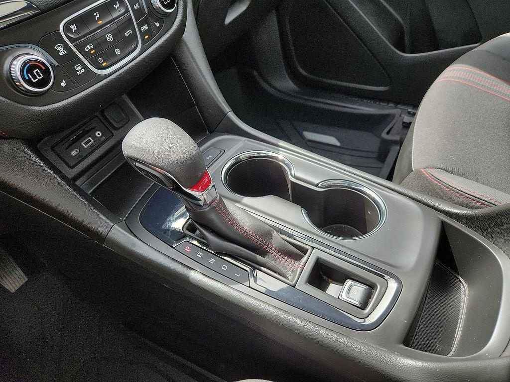 used 2023 Chevrolet Equinox car, priced at $29,491