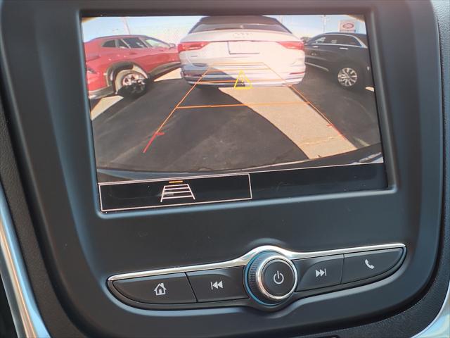 used 2024 Chevrolet Equinox car, priced at $25,490
