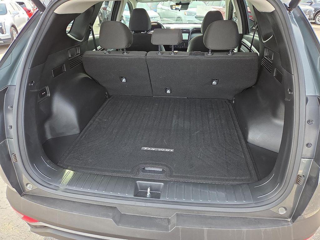 used 2024 Hyundai TUCSON Hybrid car, priced at $29,995