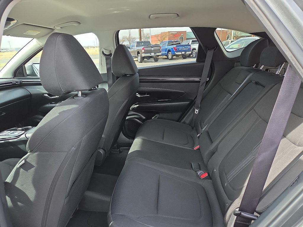 used 2024 Hyundai TUCSON Hybrid car, priced at $29,995