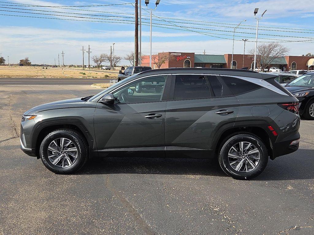 used 2024 Hyundai TUCSON Hybrid car, priced at $29,995