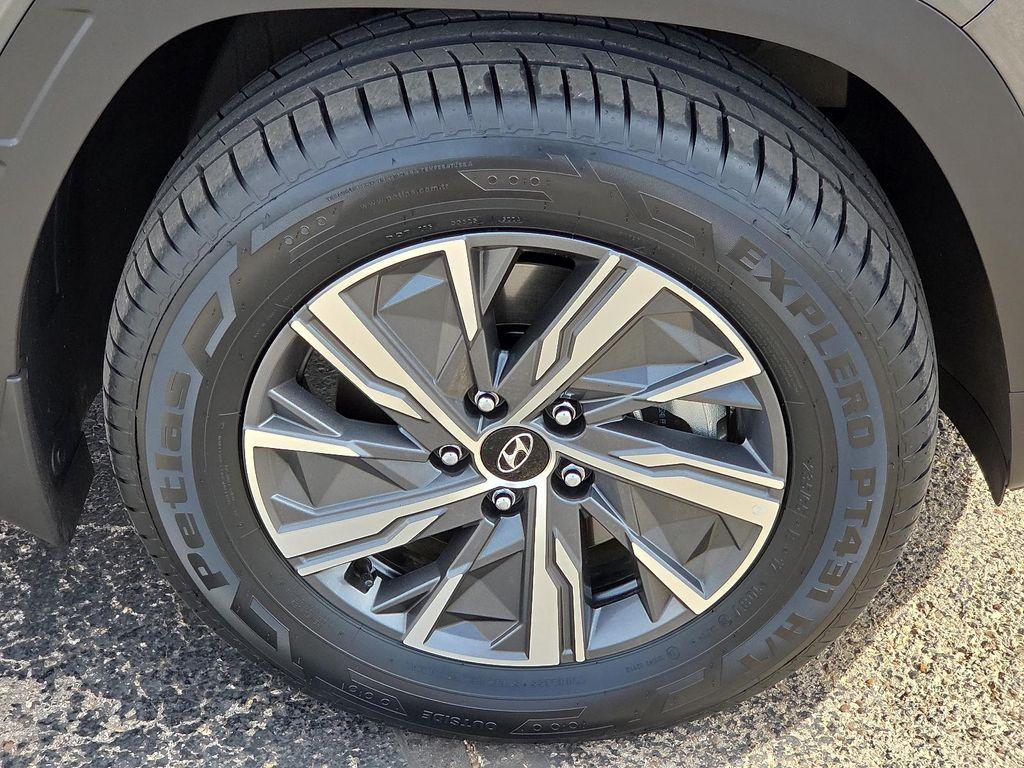 used 2024 Hyundai TUCSON Hybrid car, priced at $29,995
