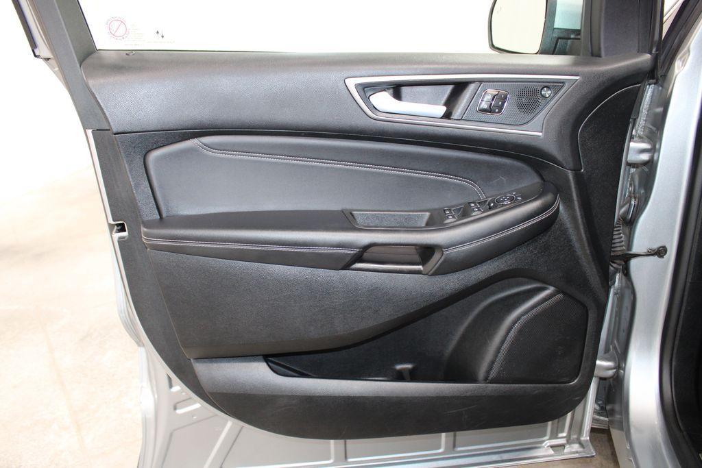used 2024 Ford Edge car, priced at $23,498