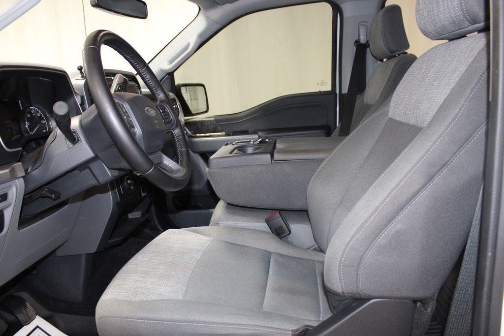 used 2022 Ford F-150 car, priced at $32,000