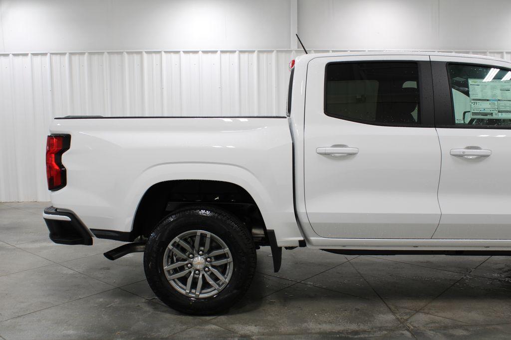 new 2024 Chevrolet Colorado car, priced at $37,138