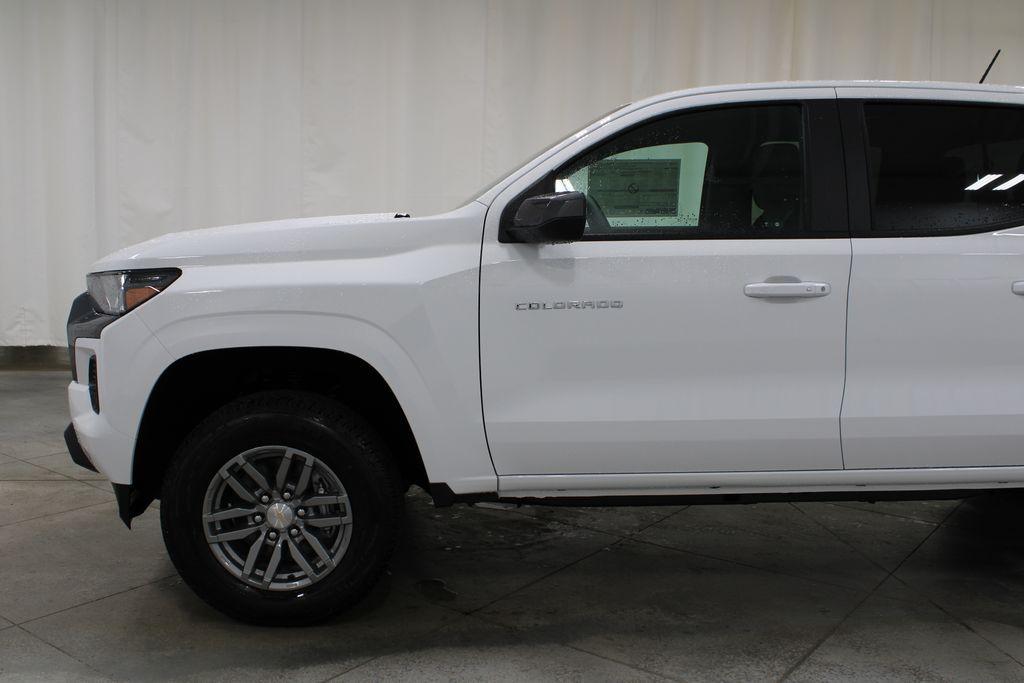 new 2024 Chevrolet Colorado car, priced at $37,138