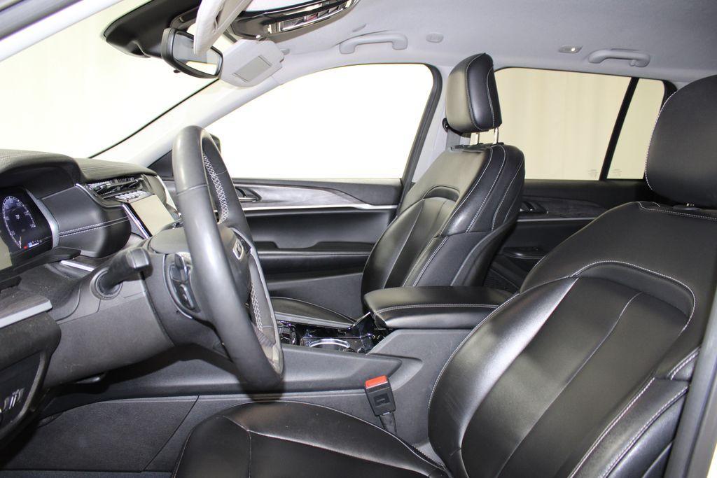 used 2023 Jeep Grand Cherokee car, priced at $26,428