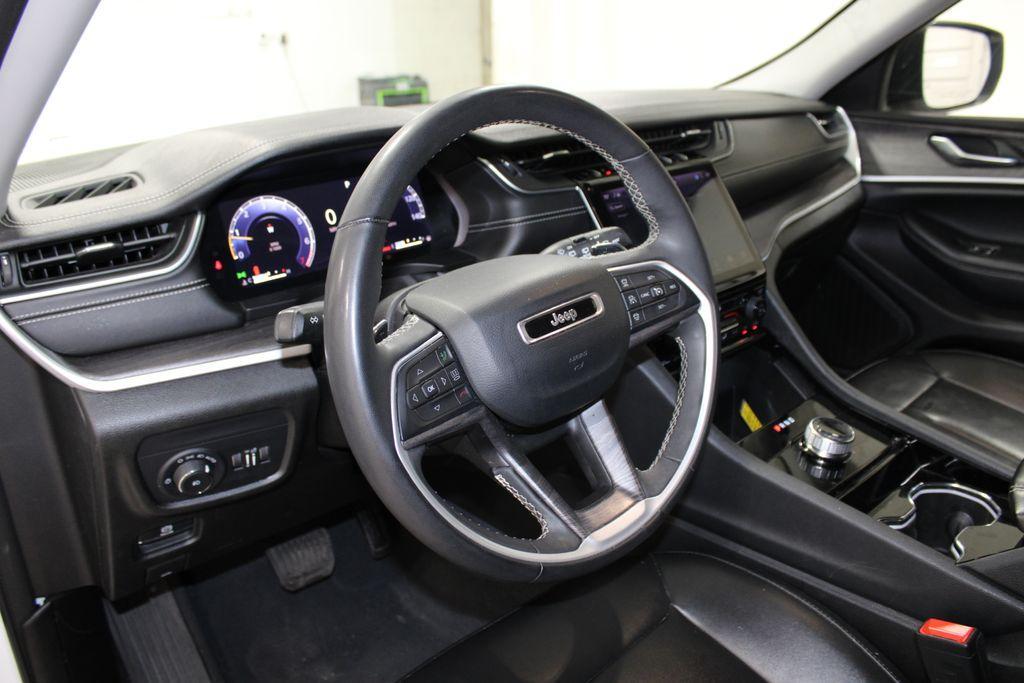 used 2023 Jeep Grand Cherokee car, priced at $26,428