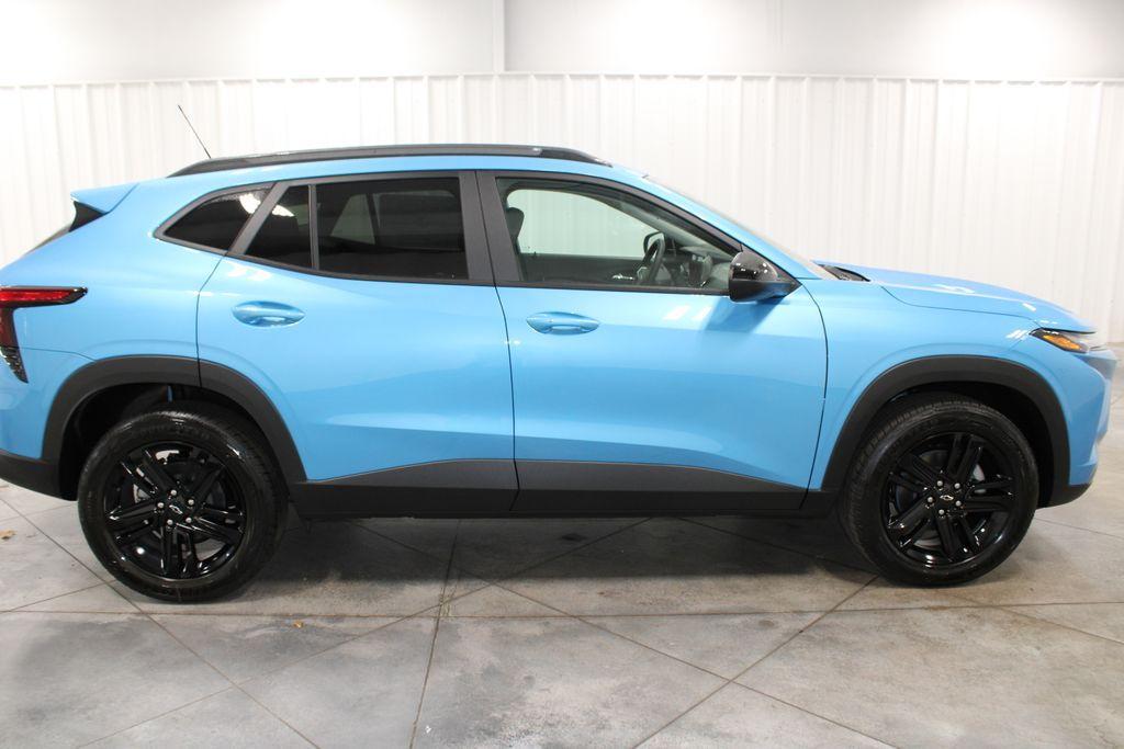 new 2026 Chevrolet Trax car, priced at $27,925