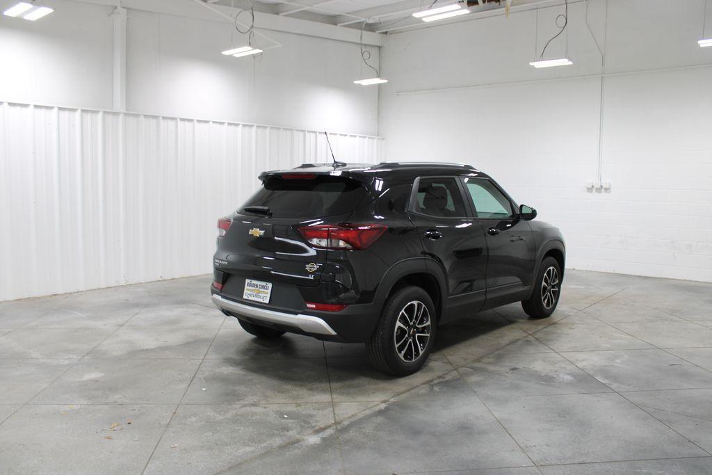 used 2024 Chevrolet TrailBlazer car, priced at $26,488
