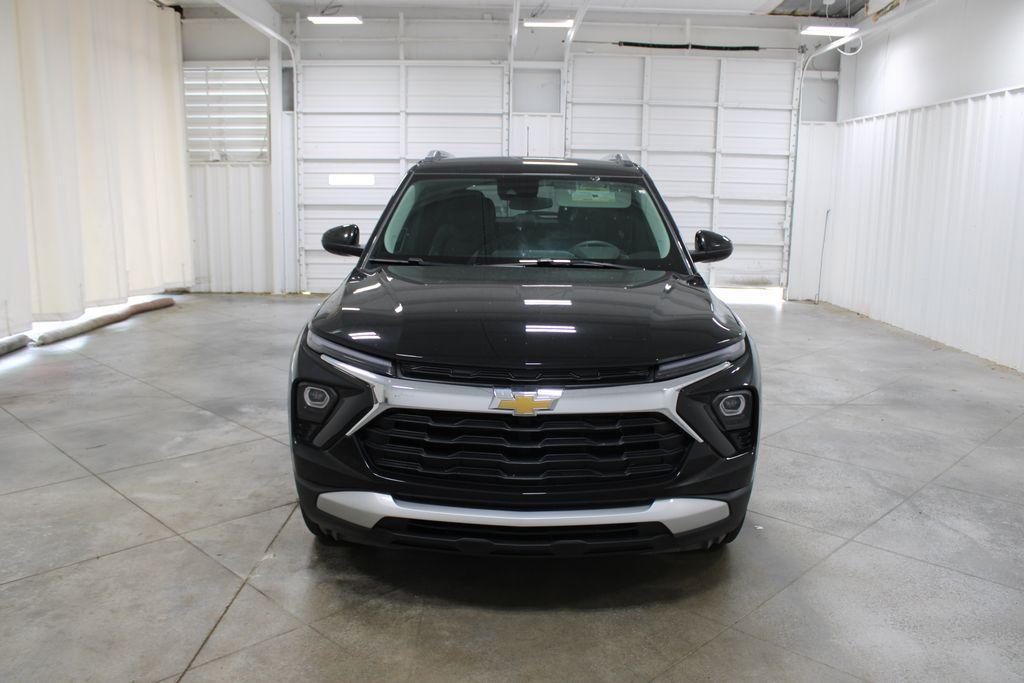 used 2024 Chevrolet TrailBlazer car, priced at $26,488