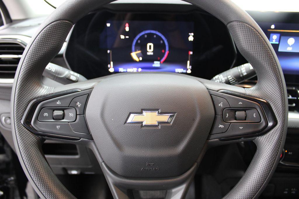 used 2024 Chevrolet TrailBlazer car, priced at $26,488