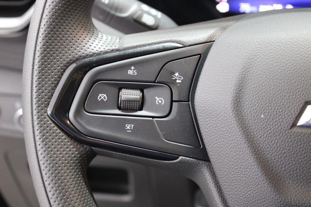 used 2024 Chevrolet TrailBlazer car, priced at $26,488