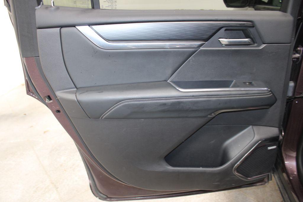 used 2025 GMC Acadia car, priced at $36,188