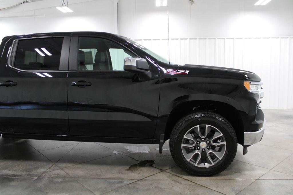 new 2024 Chevrolet Silverado 1500 car, priced at $51,288