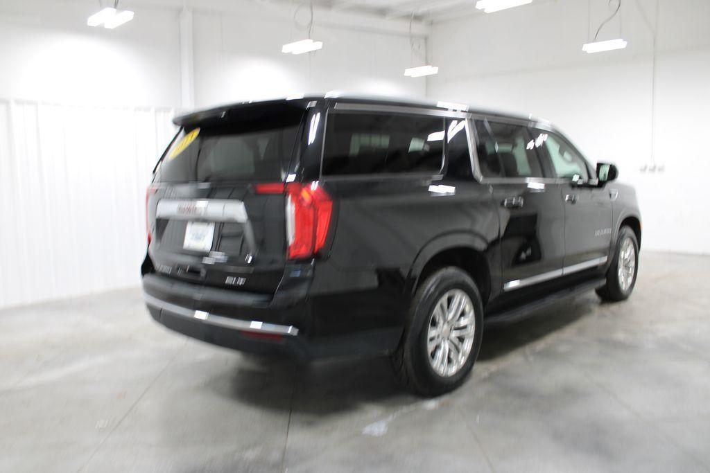 used 2023 GMC Yukon XL car, priced at $50,329