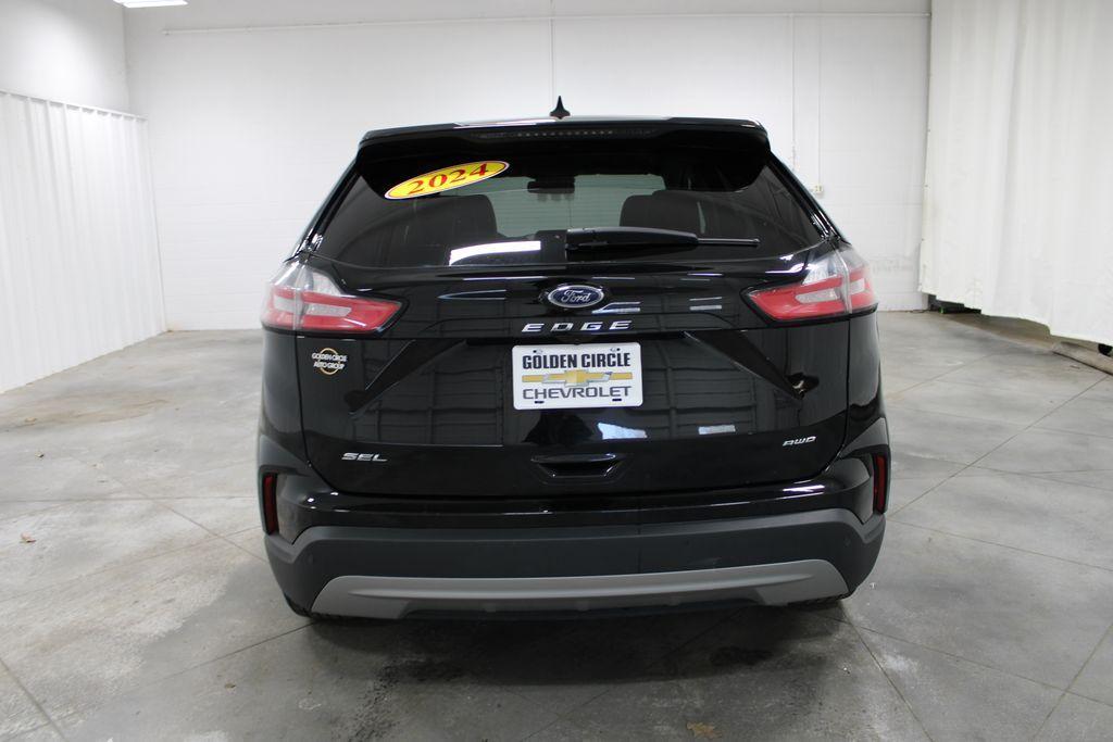 used 2024 Ford Edge car, priced at $26,148