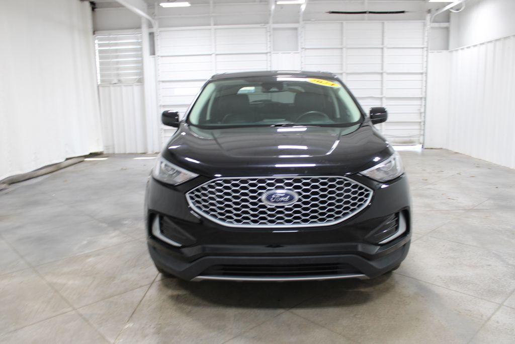 used 2024 Ford Edge car, priced at $26,148