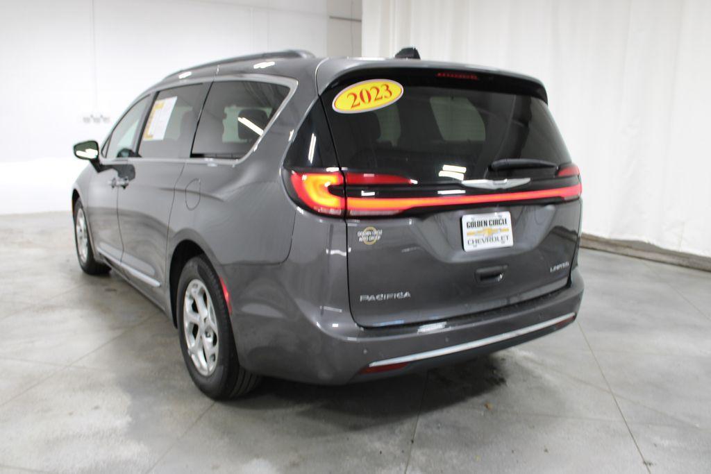 used 2023 Chrysler Pacifica car, priced at $29,298