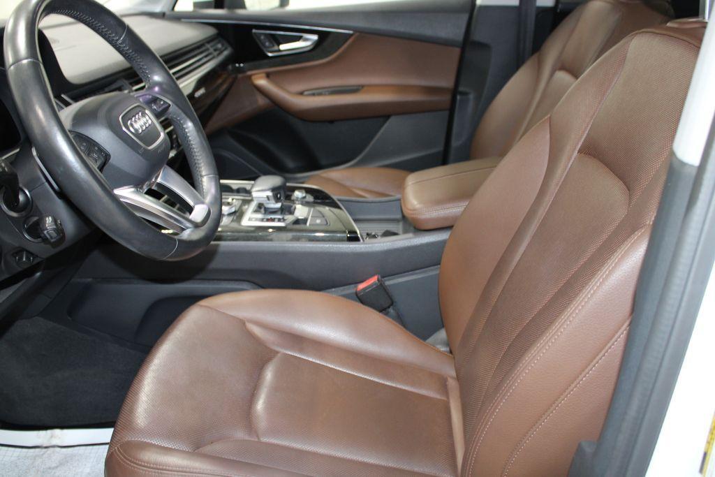 used 2017 Audi Q7 car, priced at $18,488