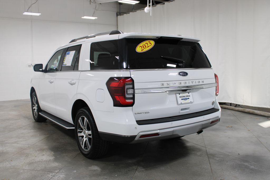 used 2023 Ford Expedition car, priced at $47,156