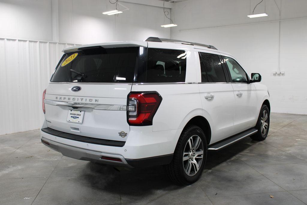 used 2023 Ford Expedition car, priced at $47,156