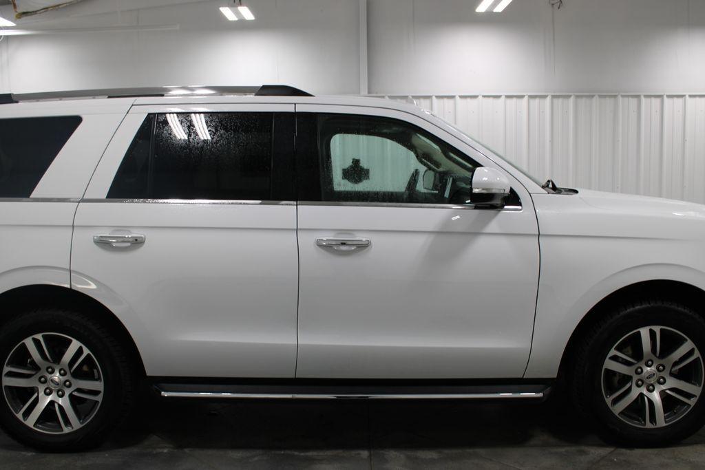 used 2023 Ford Expedition car, priced at $47,156