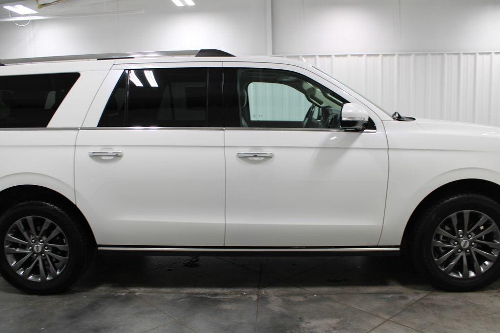 used 2021 Ford Expedition Max car, priced at $33,159