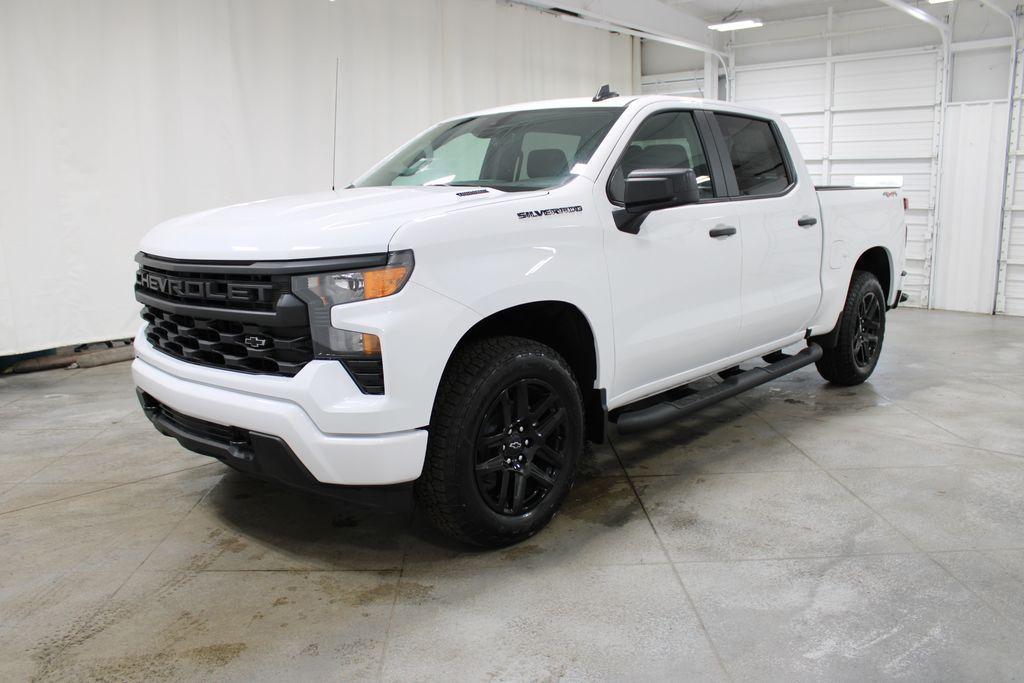 new 2025 Chevrolet Silverado 1500 car, priced at $46,726