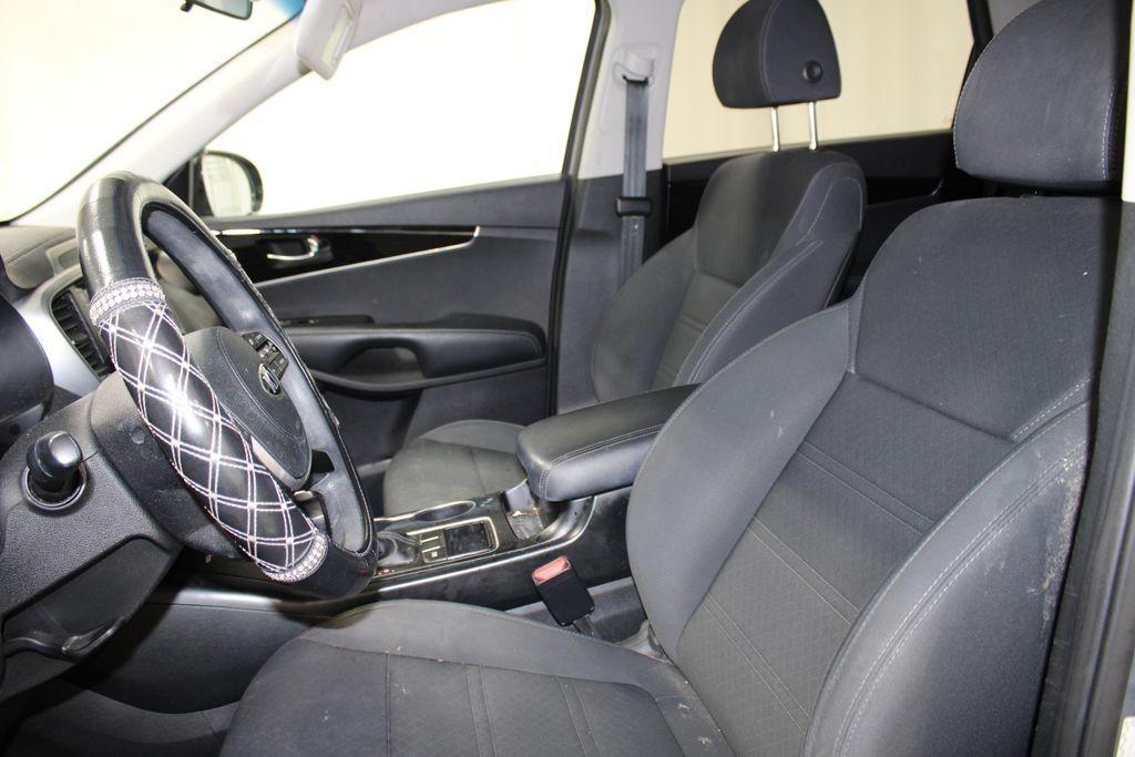 used 2020 Kia Sorento car, priced at $16,288