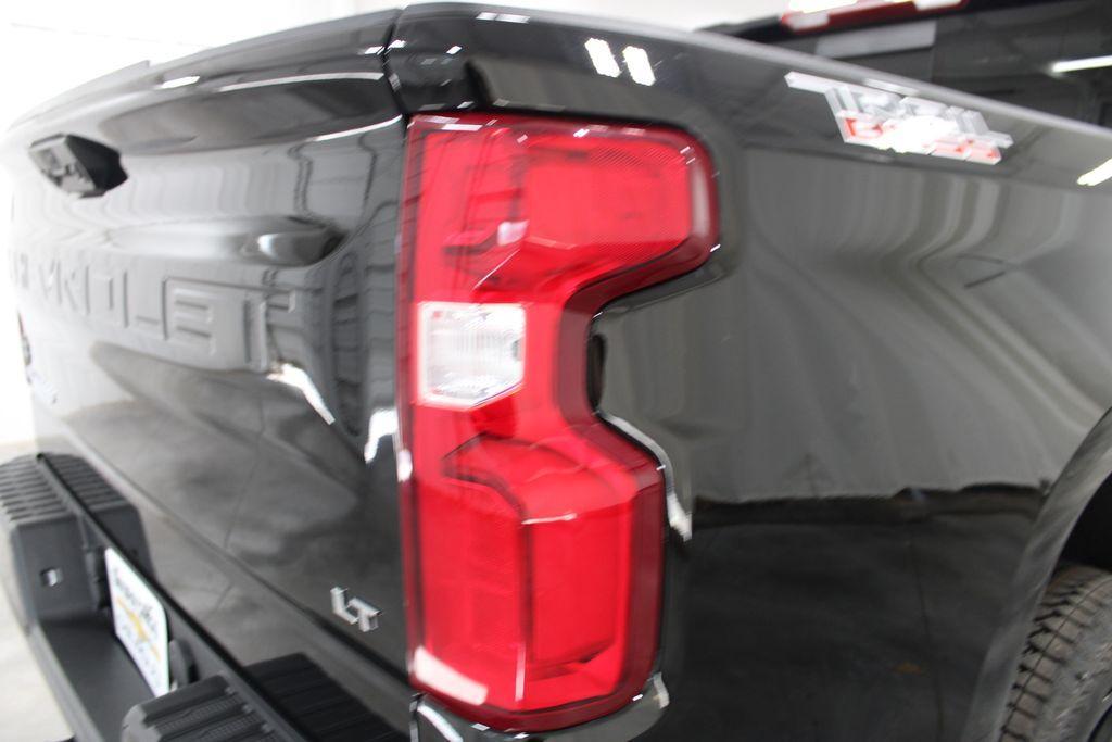 new 2025 Chevrolet Silverado 1500 car, priced at $62,582