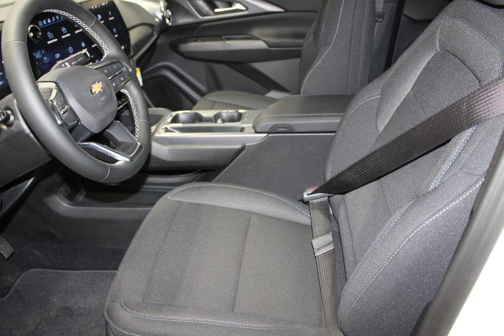 new 2026 Chevrolet Equinox EV car, priced at $38,880