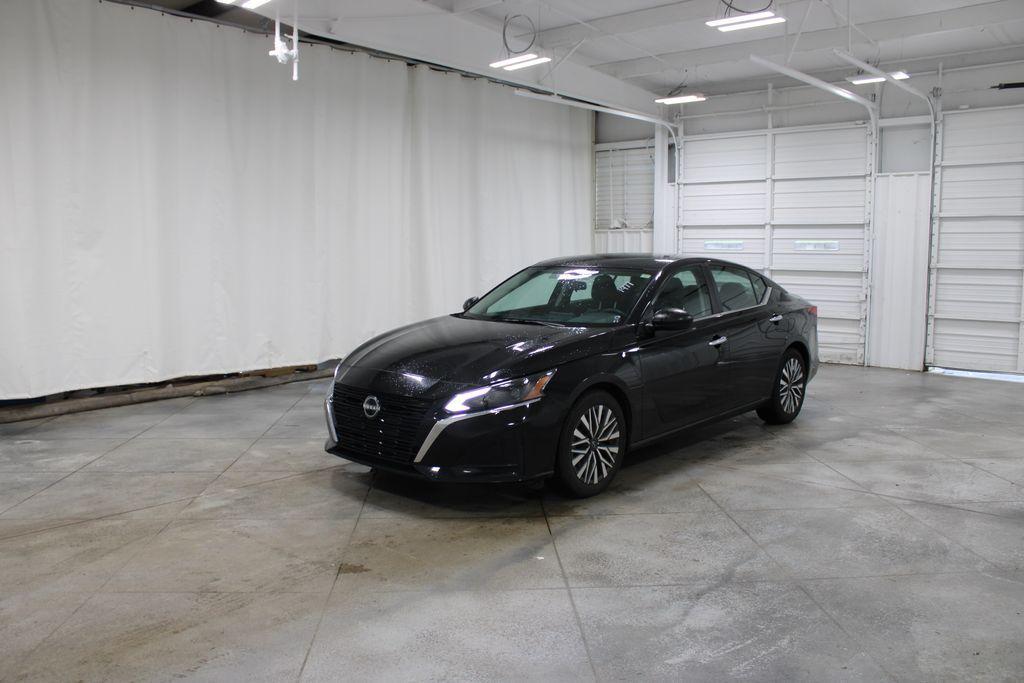 used 2024 Nissan Altima car, priced at $21,628