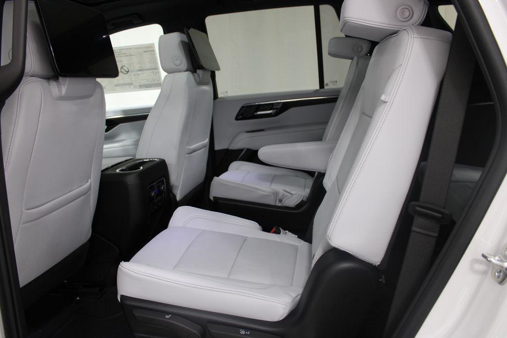 new 2025 Chevrolet Tahoe car, priced at $86,252