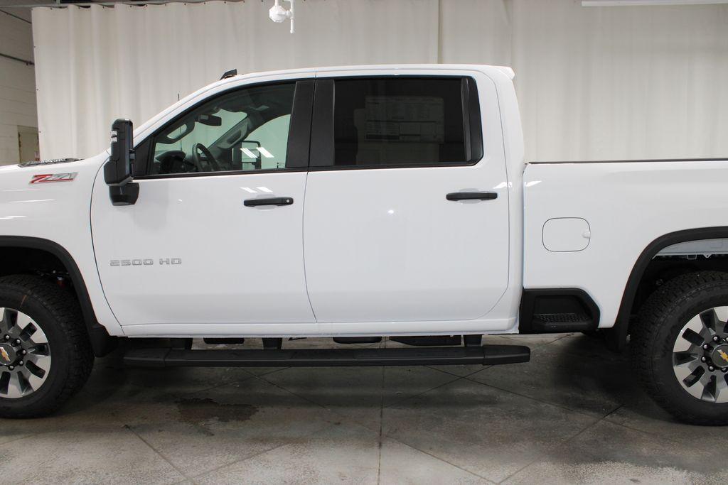 new 2025 Chevrolet Silverado 2500 car, priced at $66,485