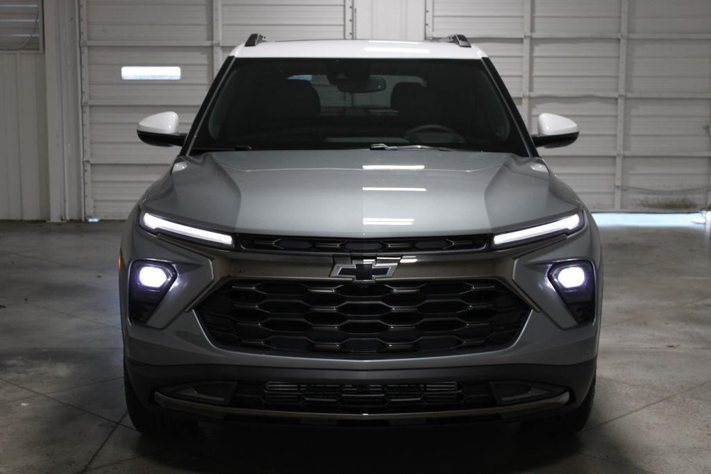 new 2025 Chevrolet TrailBlazer car, priced at $31,788