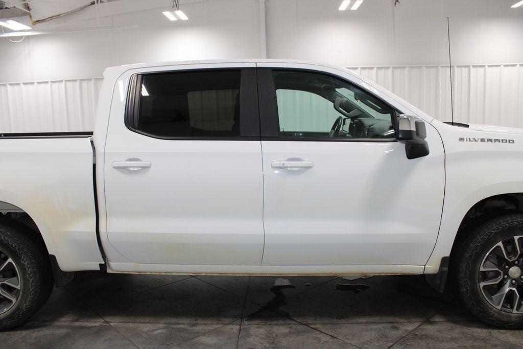 used 2023 Chevrolet Silverado 1500 car, priced at $33,138
