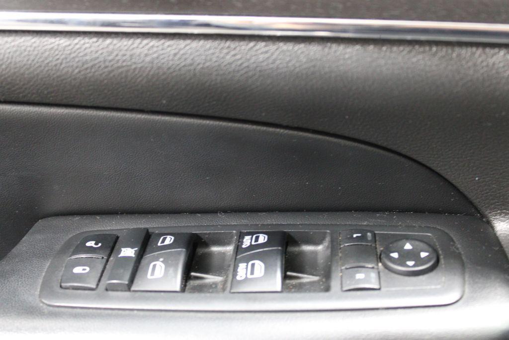 used 2018 Jeep Grand Cherokee car, priced at $21,488