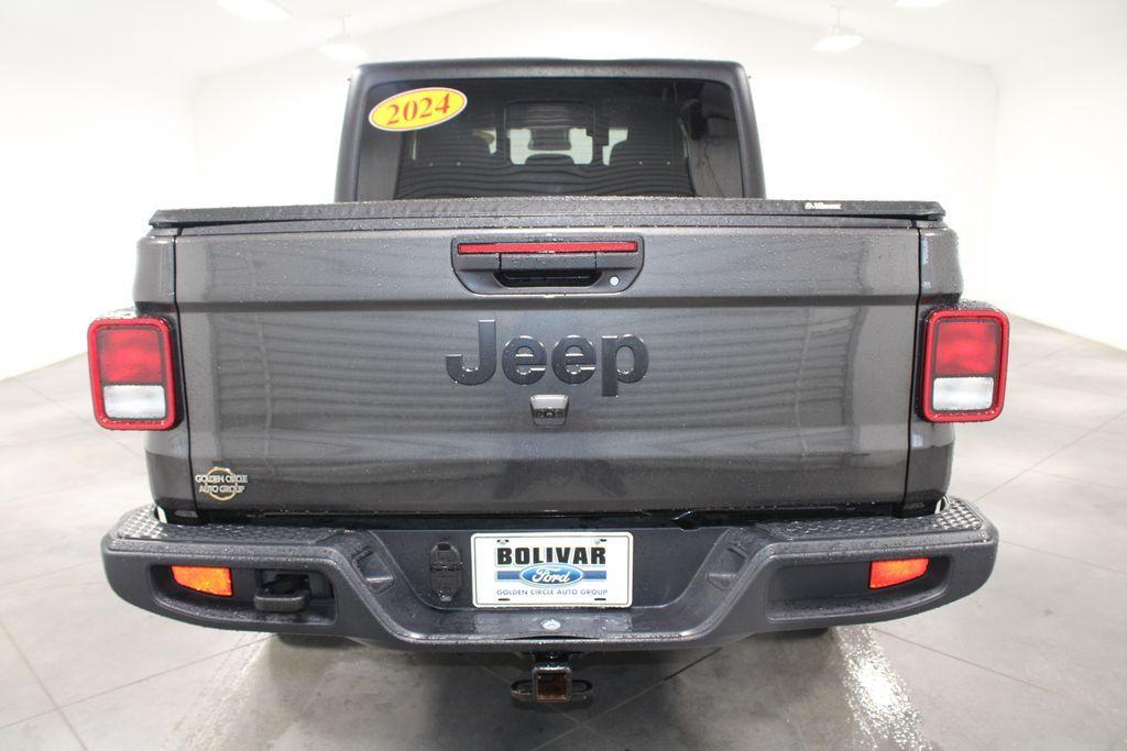 used 2024 Jeep Gladiator car, priced at $40,275