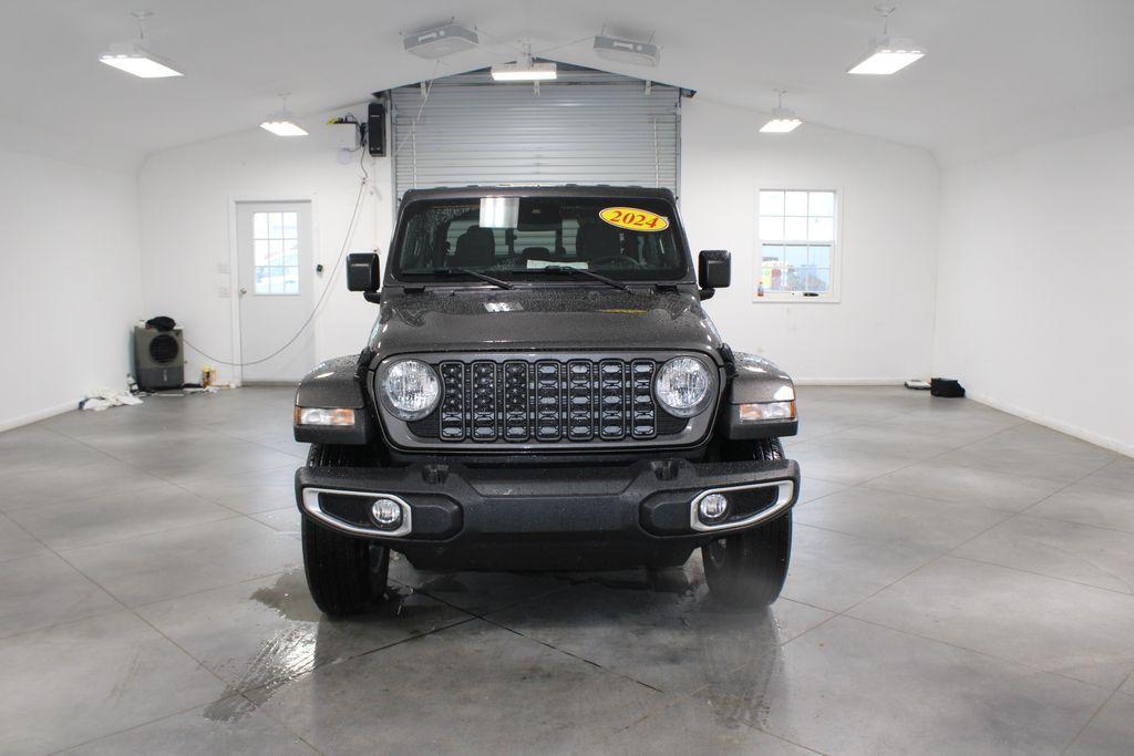 used 2024 Jeep Gladiator car, priced at $40,275